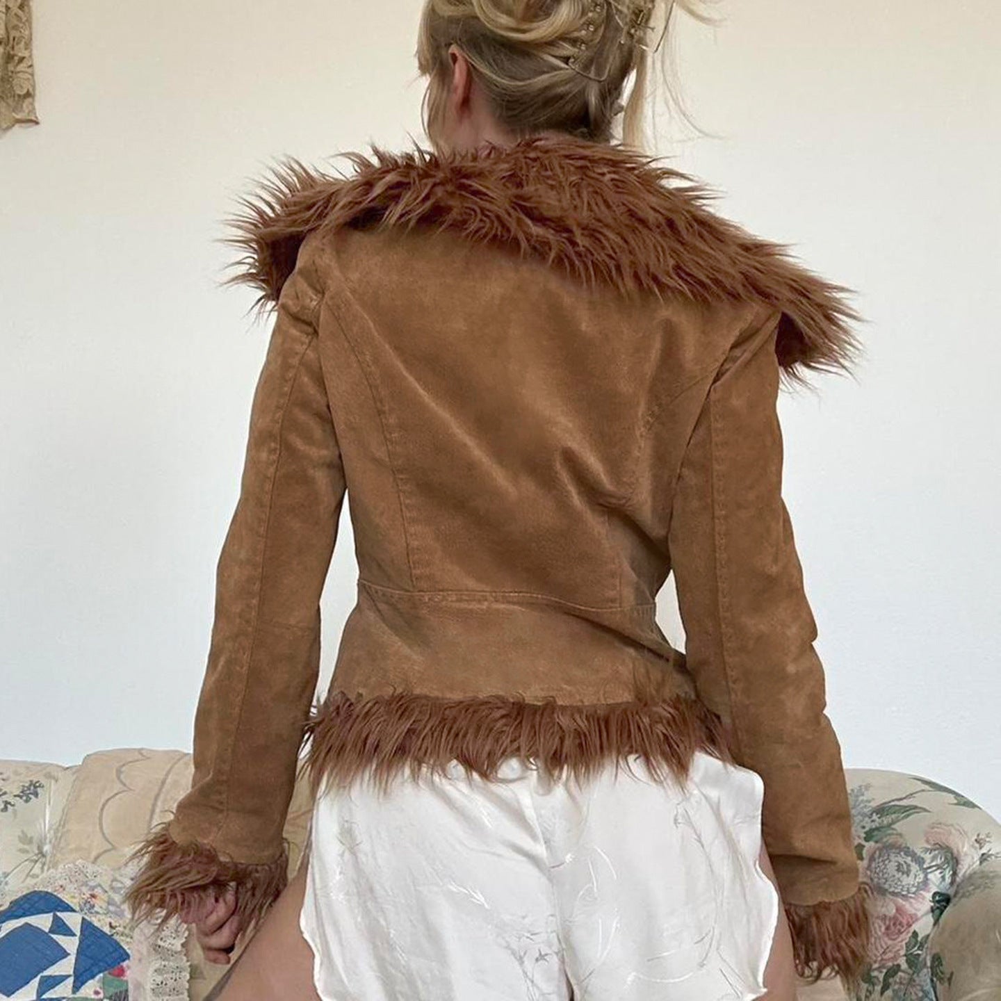 Vintage Maillard Fur Collar Flower Embroidery Short Warm Coat